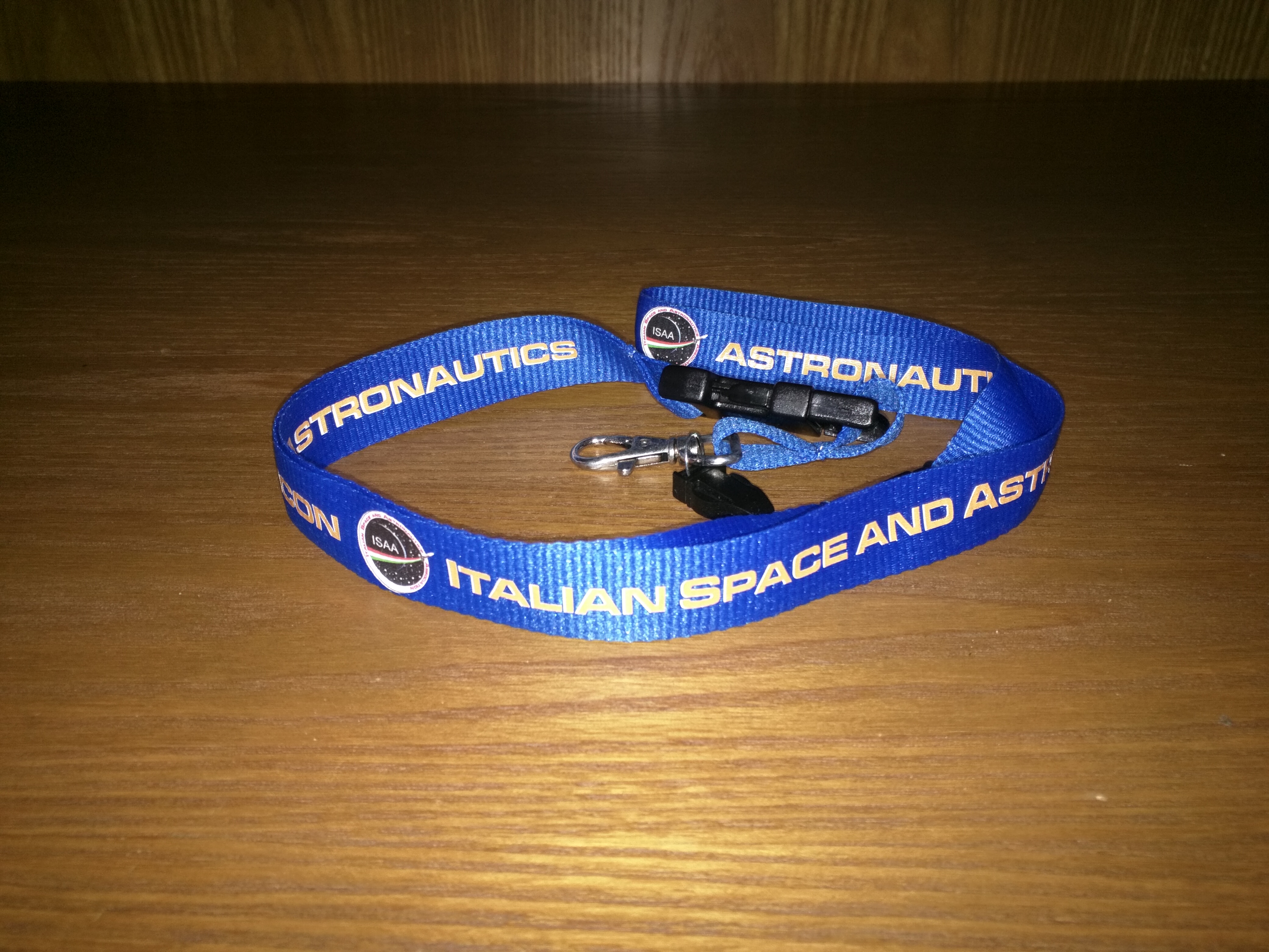 Collare portabadge dell'Associazione ISAA. Credit: Paolo Amoroso